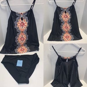 NWT   Swinsuit For Women New